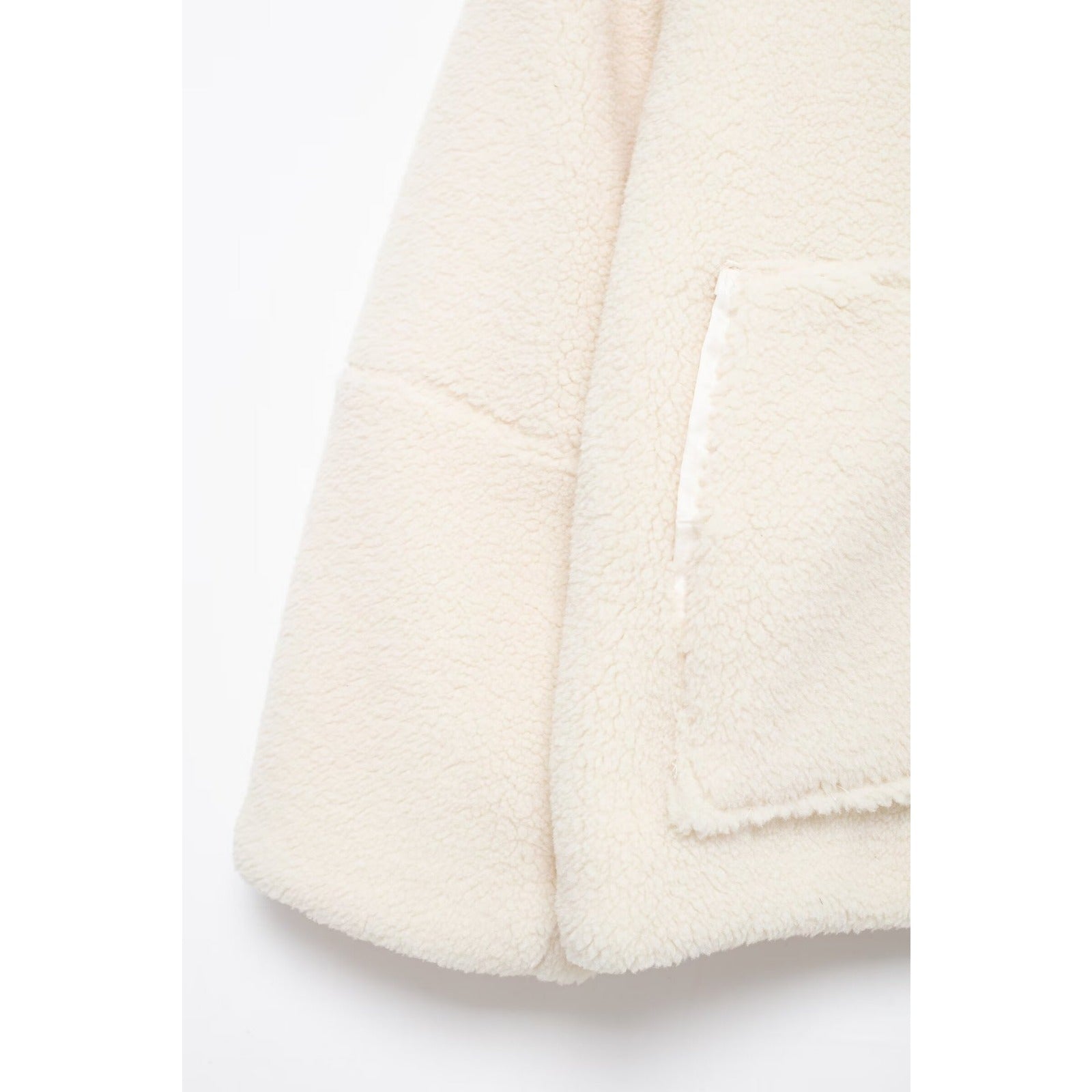 Wholesale Autumn and Winter New Solid Color Languid Style Lambswool Turtleneck Coat